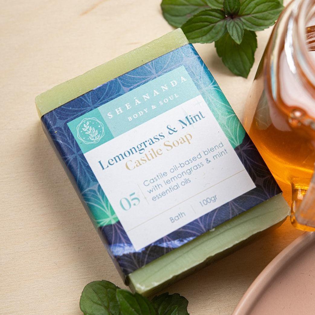 סבון Tiger- מבוסס על שמן זית, חמאת שיאה ומועשר במנטה ולמון גראס - שיאננדה